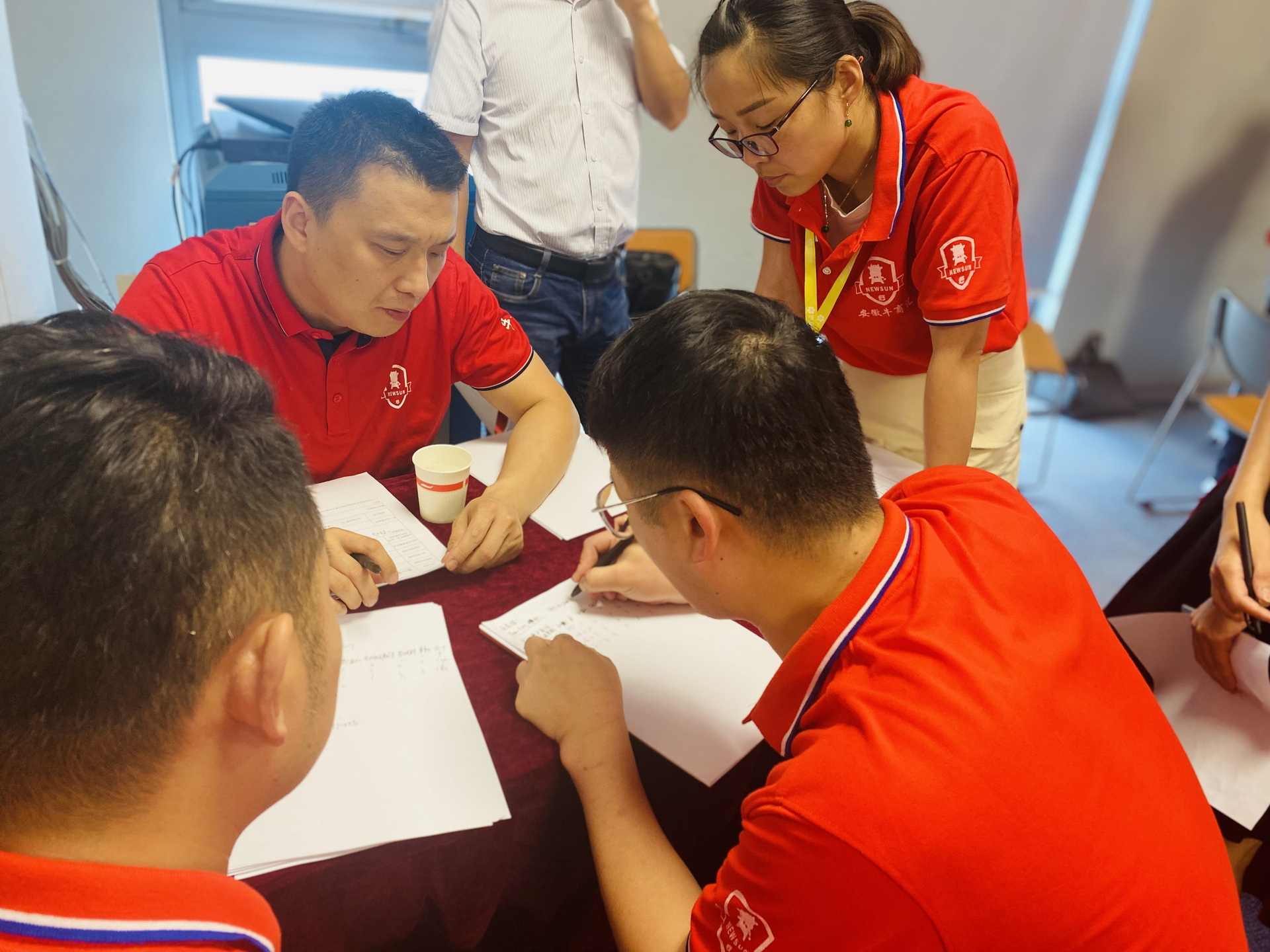 語音講解,互動(dòng)展示 語音講解,互動(dòng)展示